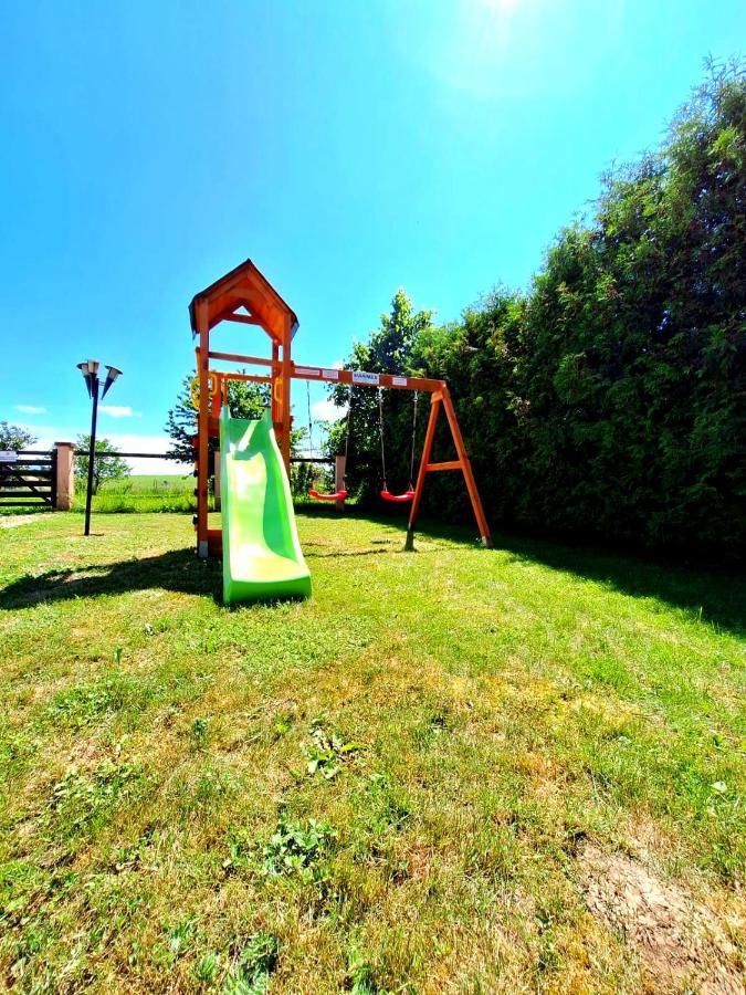 Vila Fenix B&B Ruzomberok Exterior photo